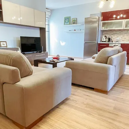 아파트 Urban Oasis, Central Location, Secure Parking